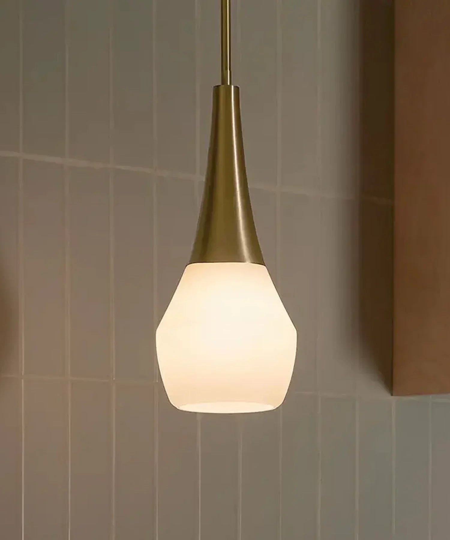 Modern & Contemporary Pendant Lights - Bees Lighting