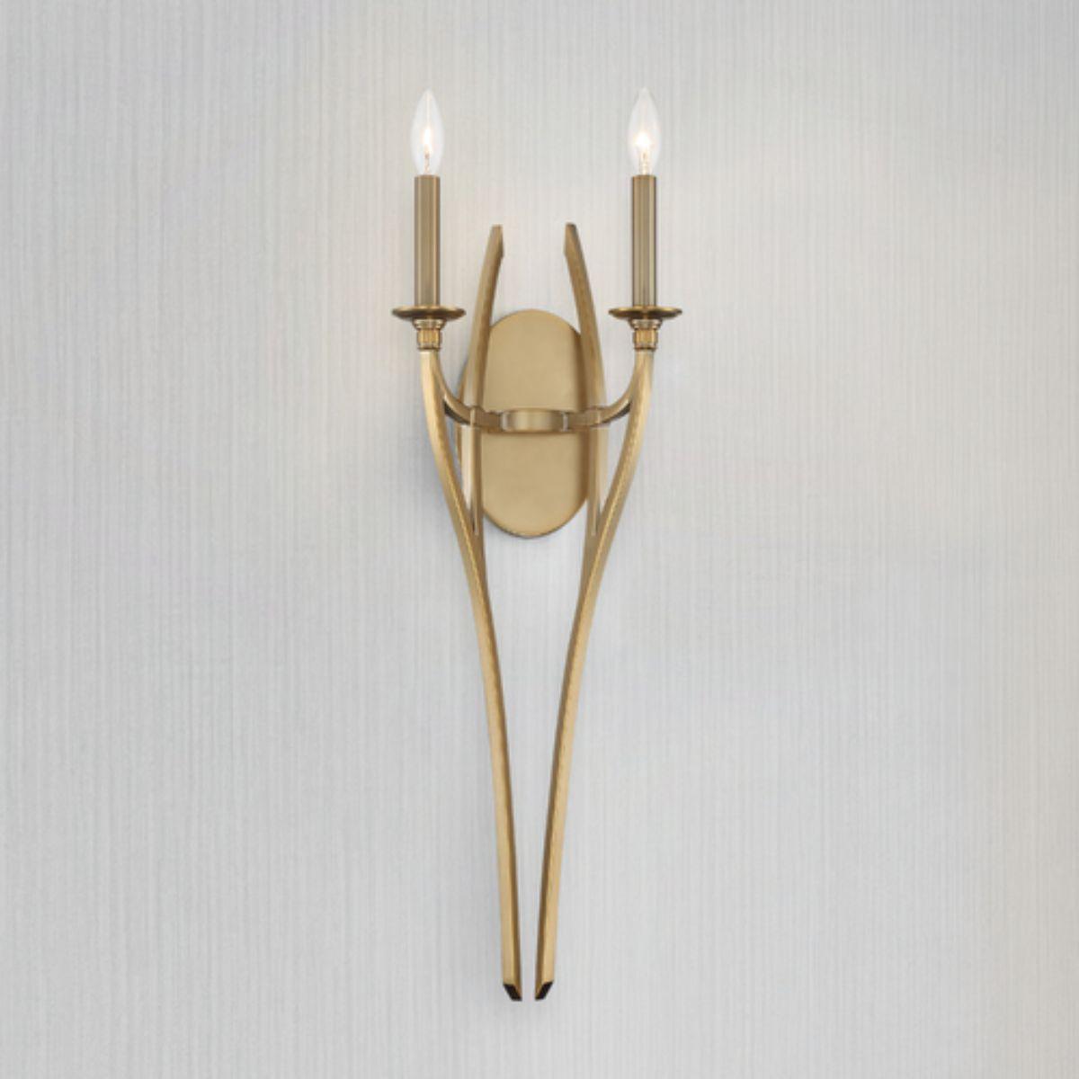 Covent Park 28 in. Armed Sconce Gold finish - Bees Lighting