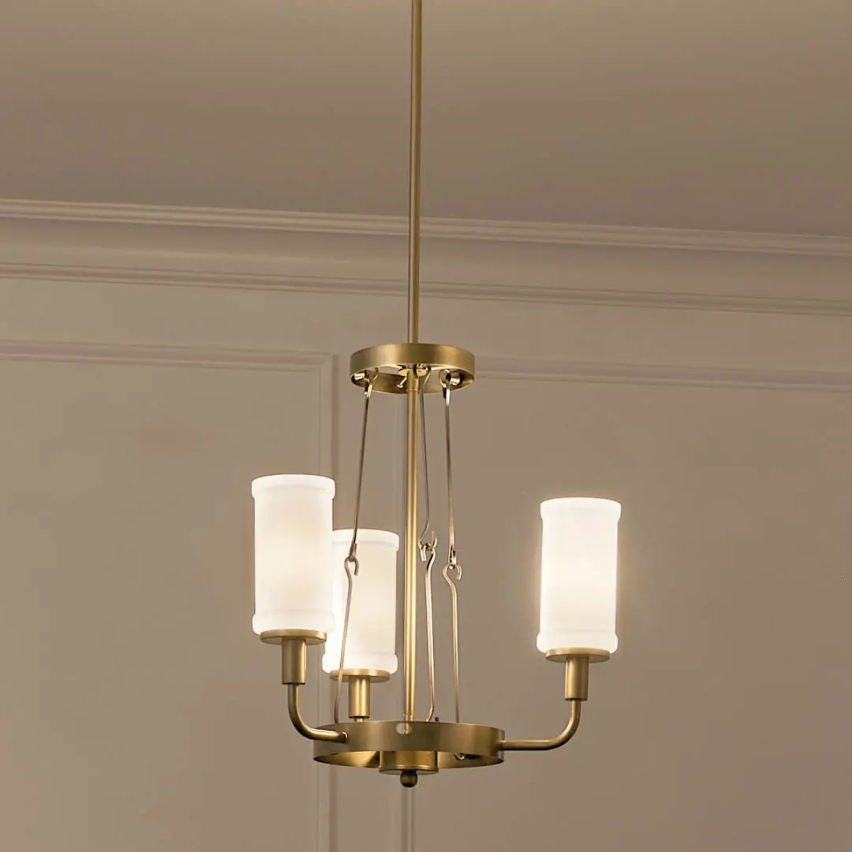 Vetivene 21" 3-Light Chandelier, Natural Brass Finish - Bees Lighting