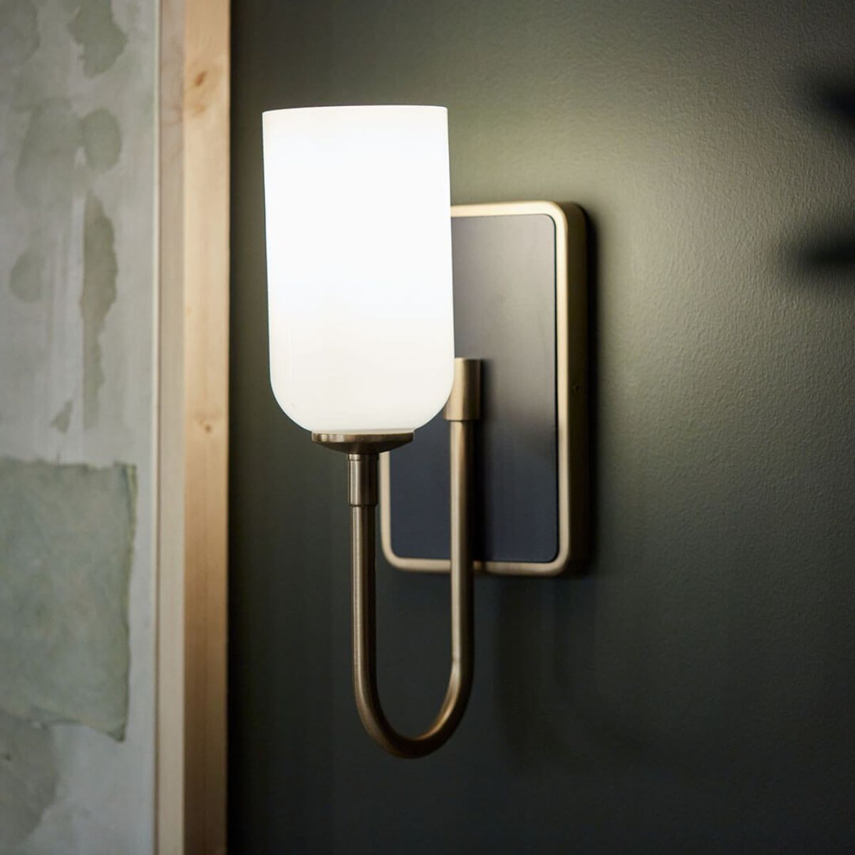 Solia 14 in. Armed Sconce Champagne Bronze Finish