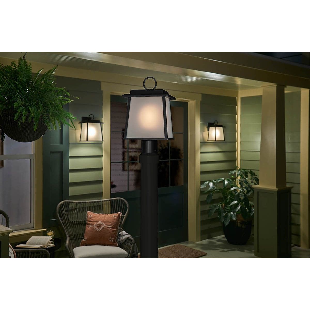 Noward 15 in. Lantern Head Black finish - Bees Lighting