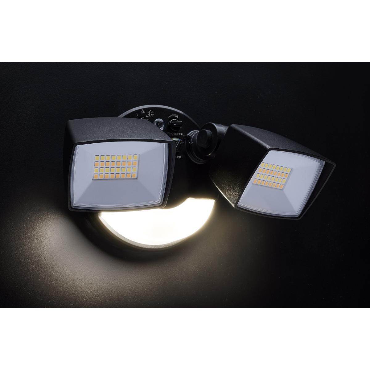 LED Security Flood Light, Motion Sensor & Dusk to Dawn, 3350 Lumens, 30K/40K/50K, Black - Bees Lighting