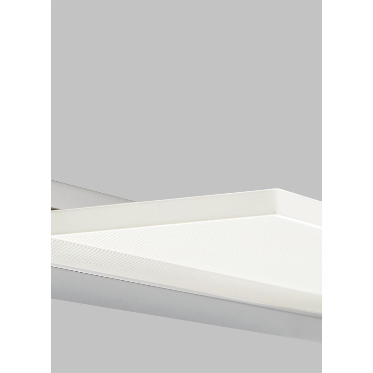 Tris 26 in. LED Bath Bar 277V 671 Lumens 3000K Chrome Finish - Bees Lighting