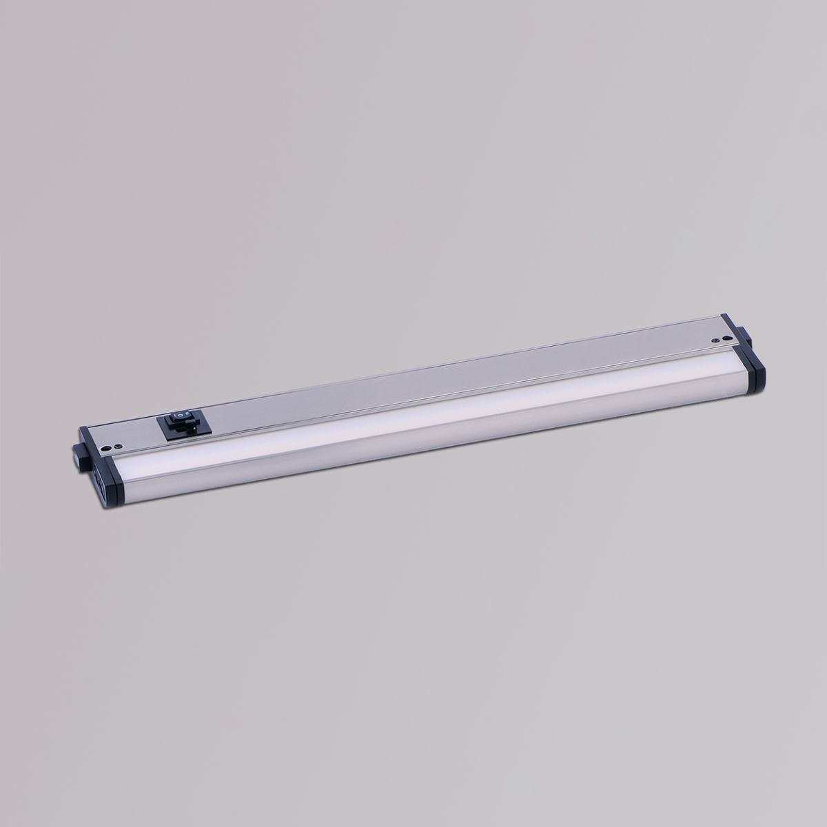 CounterMax 5K 18 Inch LED Under Cabinet Light, 2700K to 5000K, 1200 Lumens, 120V, White