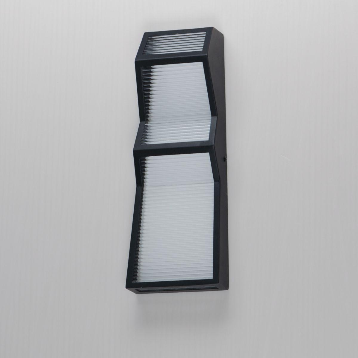 Totem 16 in. LED Outdoor Wall Sconce 3000K Black Finish - Bees Lighting