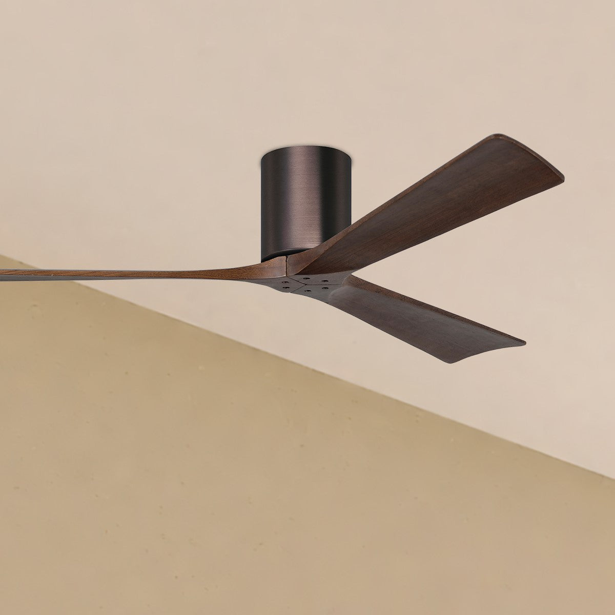 Irene 3-Blade 60" Hugger Ceiling Fan