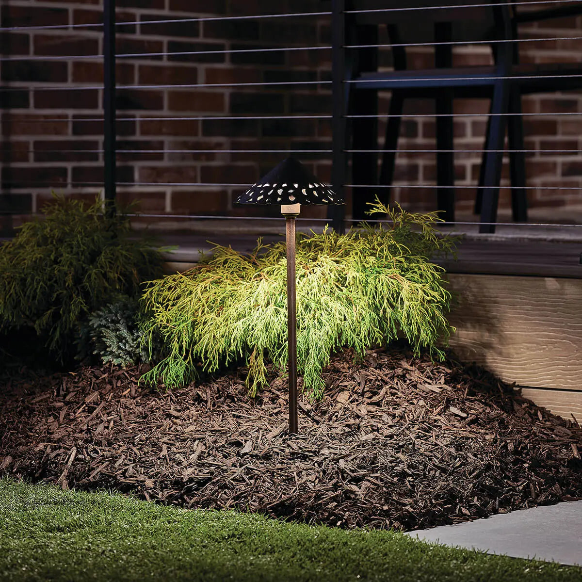 Hammered Roof Landscape LED Path Light